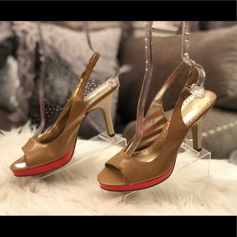 RAMPAGE Flanders Slingback Heels